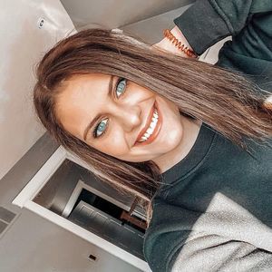 Meet your Posher, Savannah